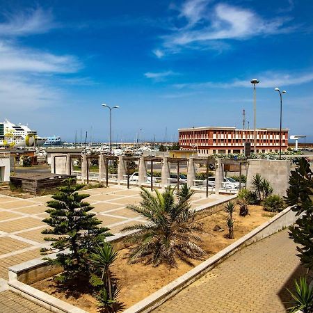 Bay View Apartment Porto Torres Exterior photo